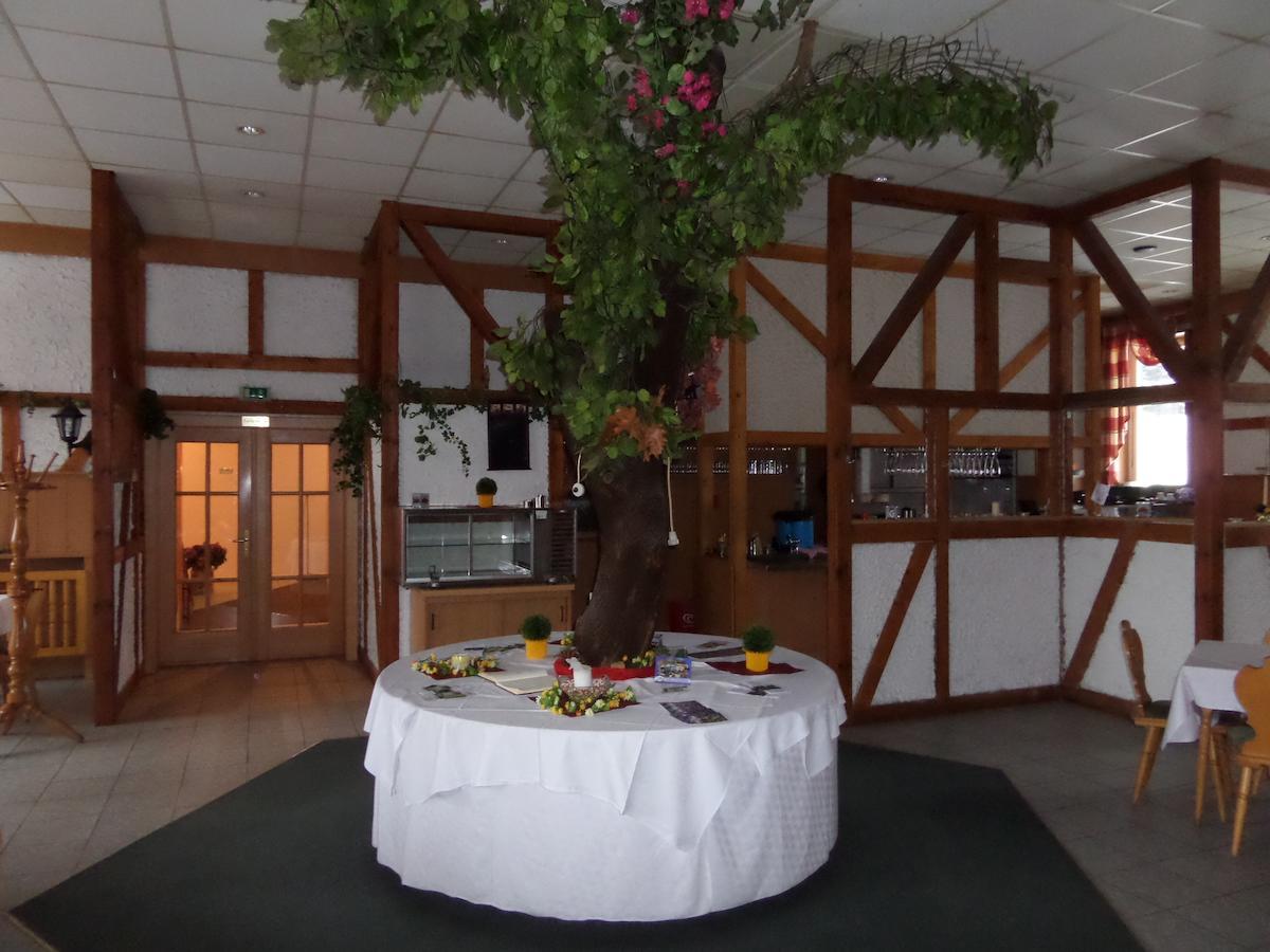 Hotel Restaurant Am Kriebsteinsee 外观 照片
